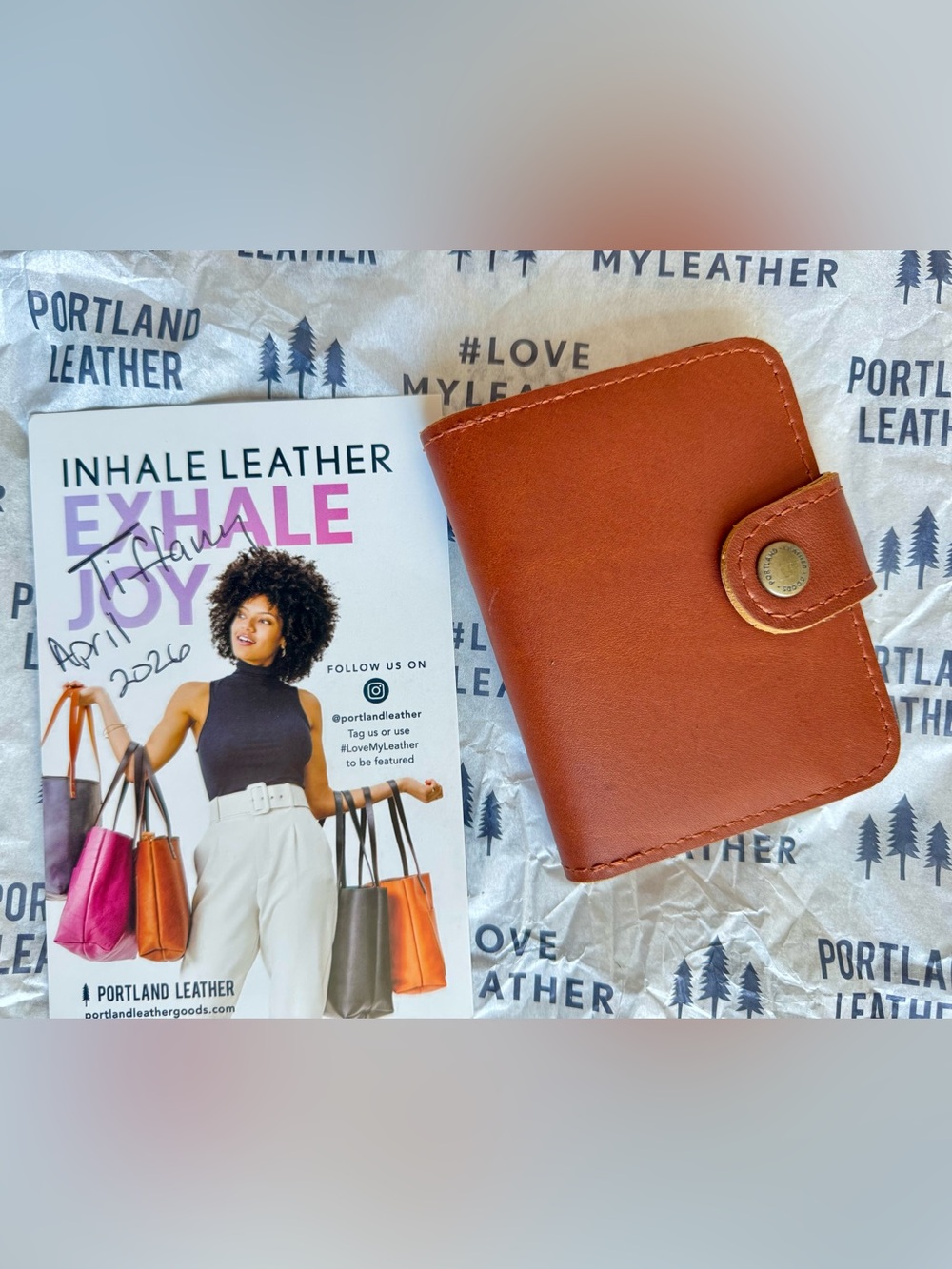 Portland Leather Honey Leather mini bifold Wallet